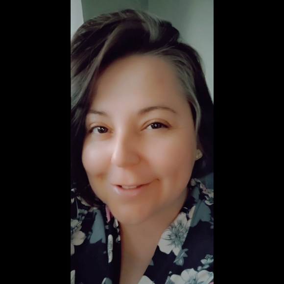 Meet your Posher, Melissa-dawn - Picture 1 of 1